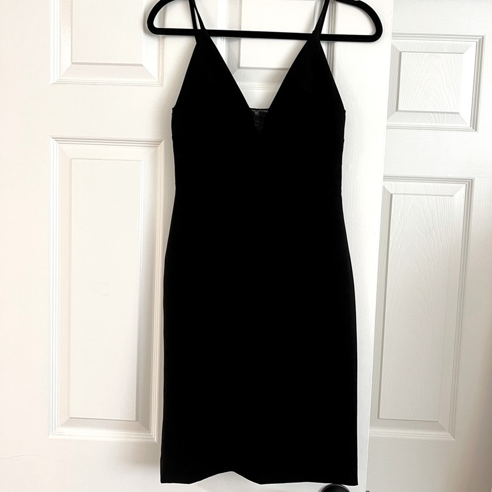 NWT Alice + Olivia black cocktail dress